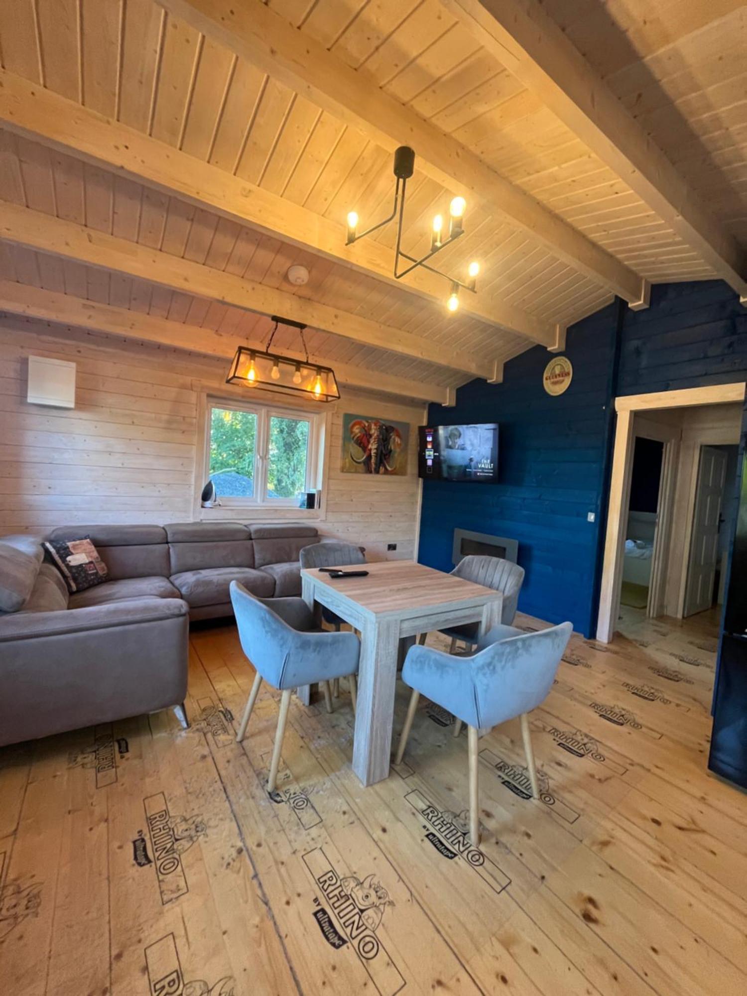 West Wicklow 5 Person Cabin Baltinglass Exteriör bild